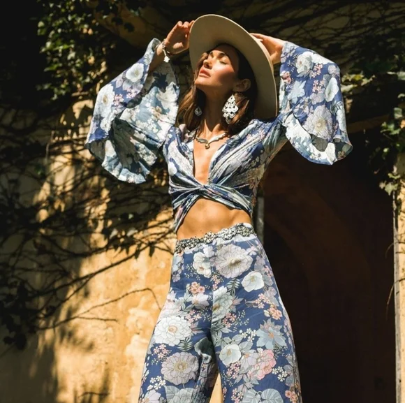 Nine Lives Bazaar Violet top in Bluebelle - Picture 4 of 10